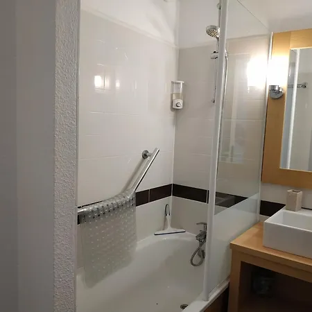 La Perle De L'ocean, A Deux Pas De La Sans Route A Traverser, Parking Prive, Piscine Apartment Arzon